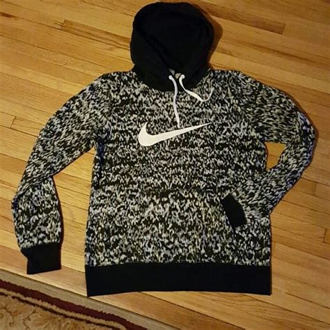 giraffe print Nike hoodies